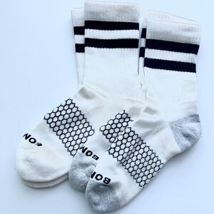 Bombas New 2 pair Vintage Stripe Half Calf Socks Medium White Black, White Blue
